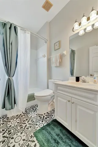 $4,500 | 6738 Peach Tree Creek Road, Bradenton, FL 34203