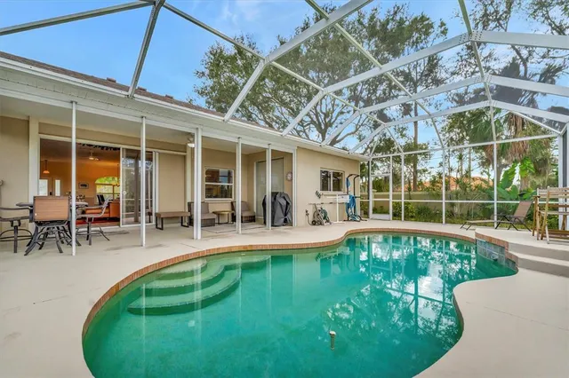 $4,500 | 6738 Peach Tree Creek Road, Bradenton, FL 34203