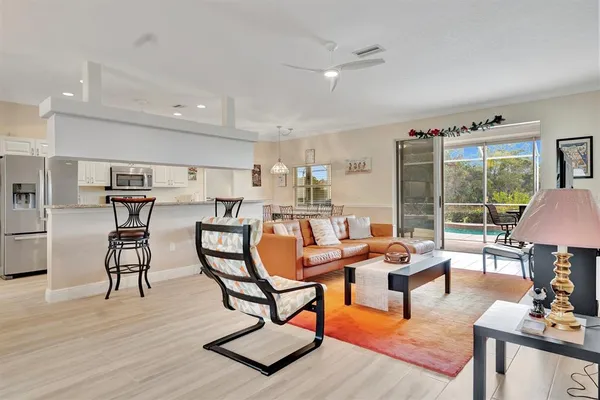 $4,500 | 6738 Peach Tree Creek Road, Bradenton, FL 34203