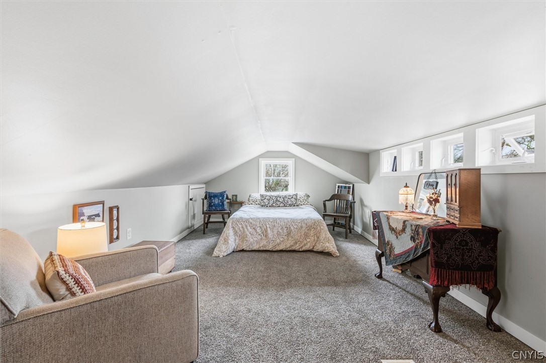308 MacKay Avenue Camillus, NY 13219 - Photo 25 of 35