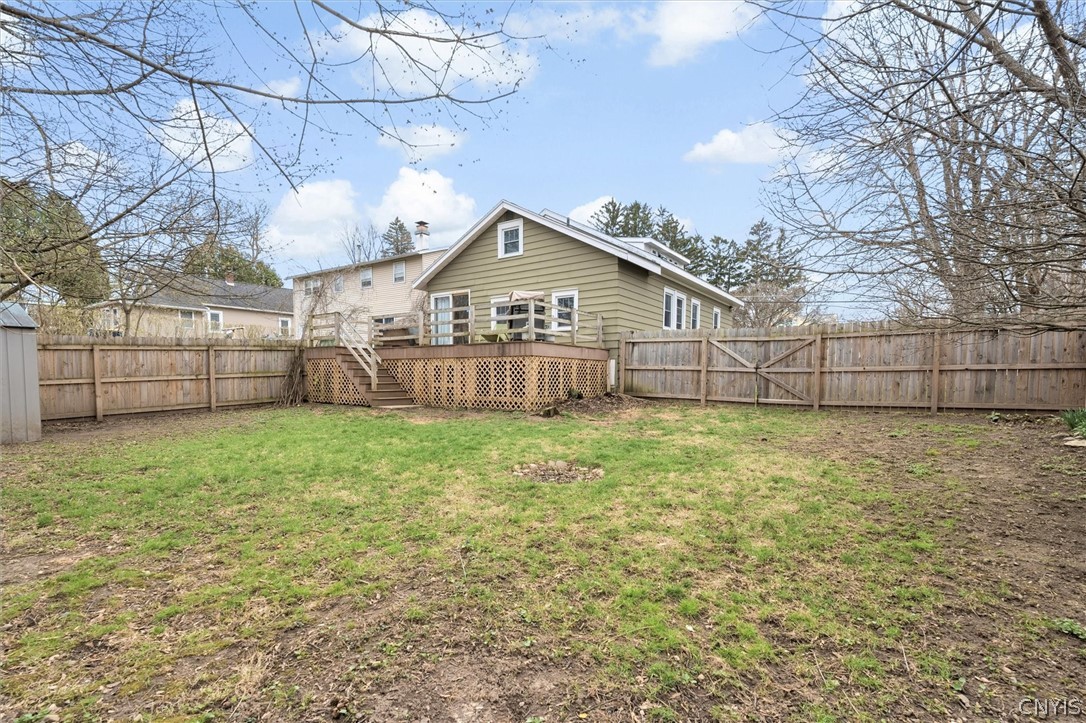 308 MacKay Avenue Camillus, NY 13219 - Photo 32 of 35
