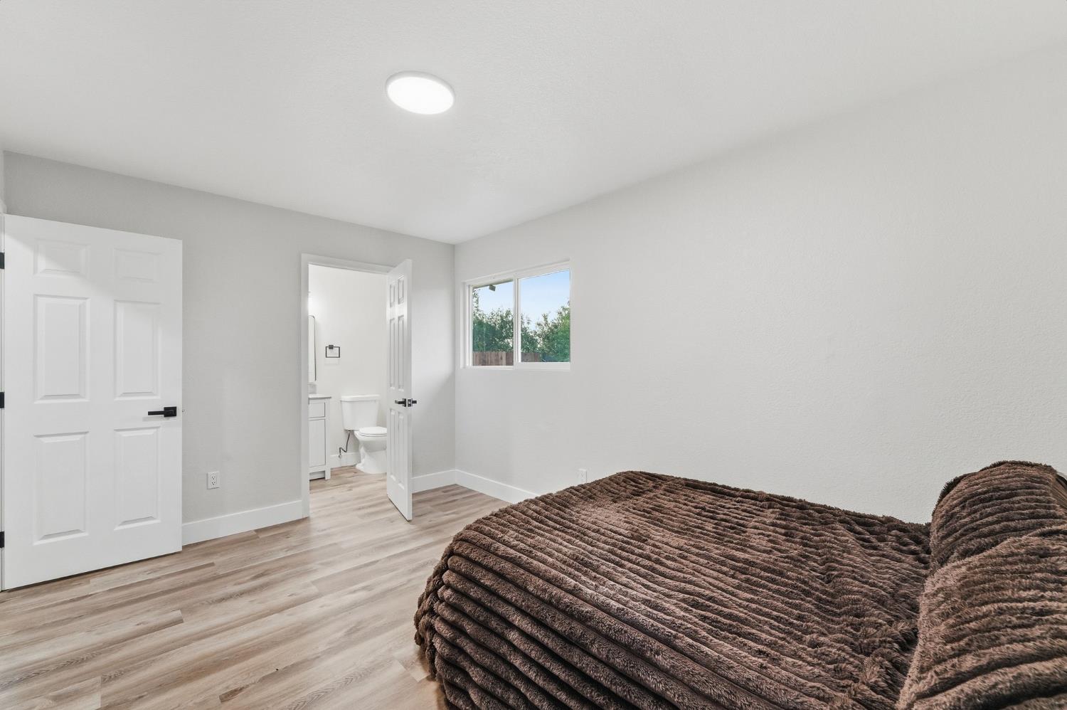 1117 Whitman Way Modesto, CA 95351 - Photo 7 of 12