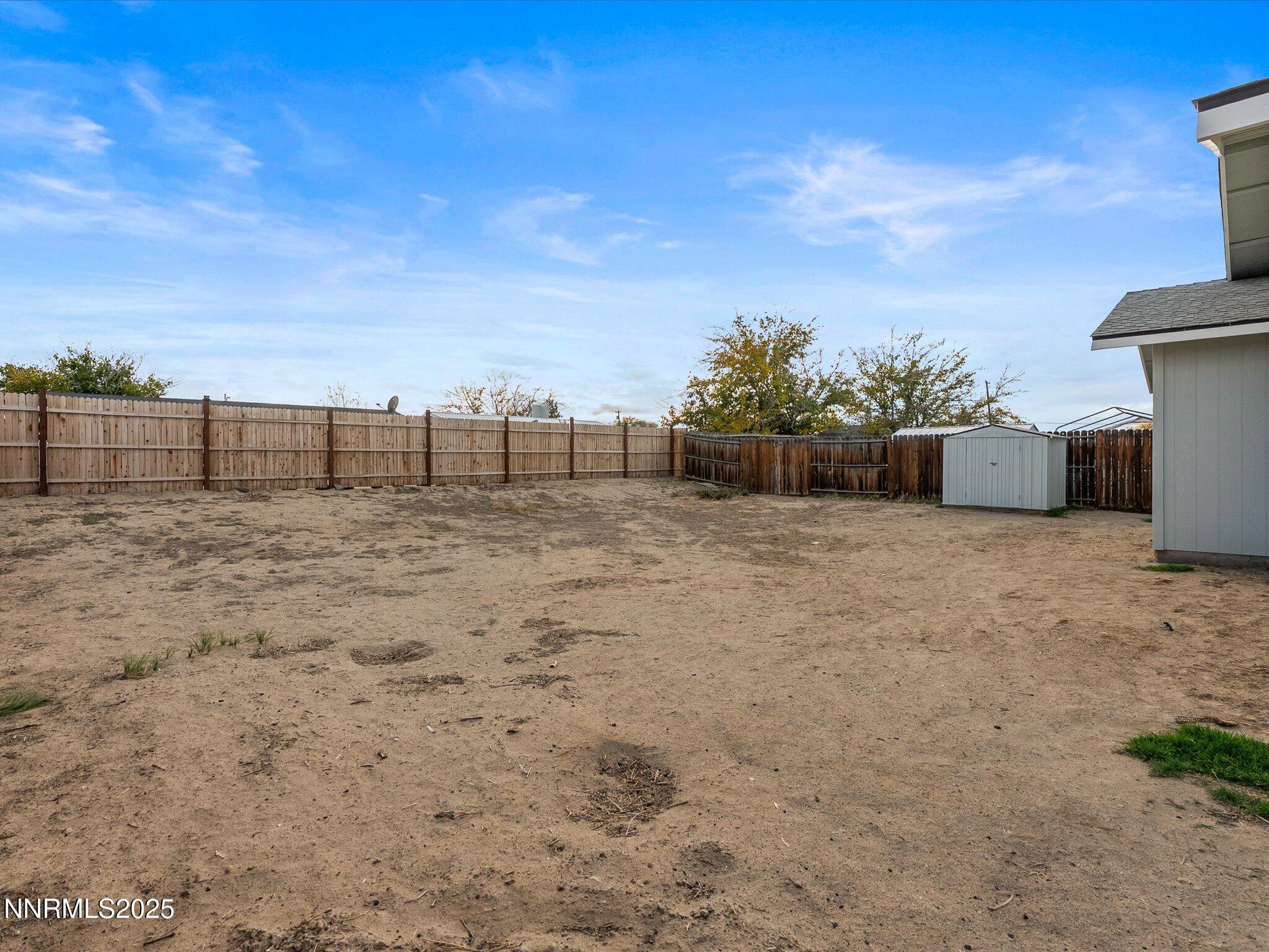 1951 Albert Street Fallon, NV 89406 - Photo 32 of 36 a view of a terrace