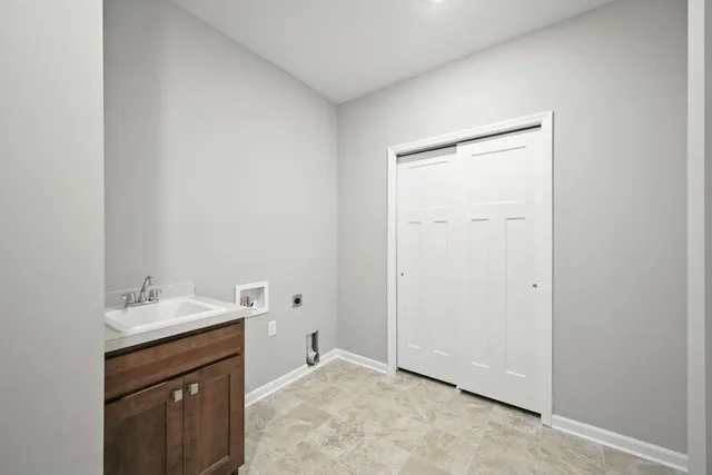 $469,990 | 8005 Xyloid Lane, Corcoran, MN 55340