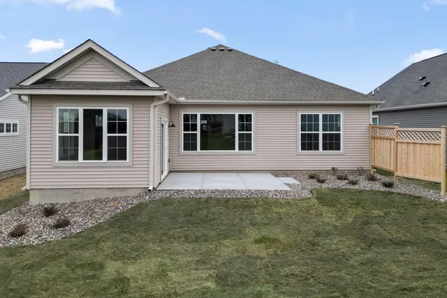 $469,990 | 8005 Xyloid Lane, Corcoran, MN 55340