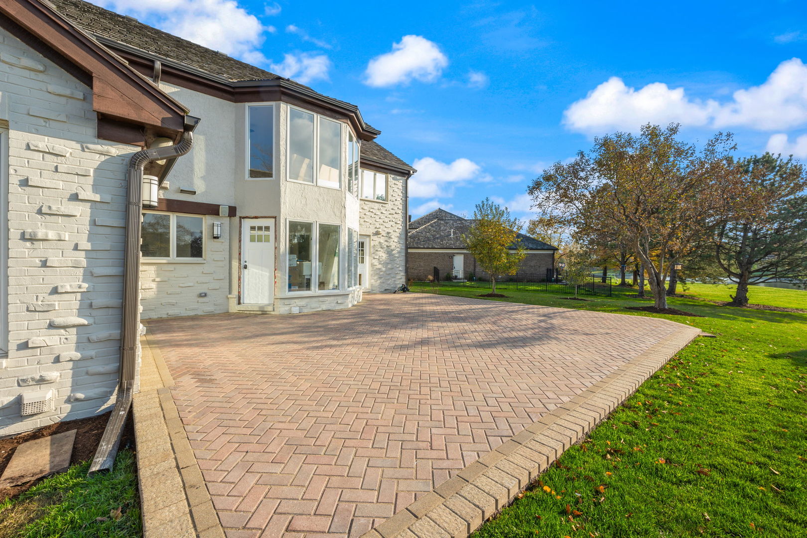 2500 Osage Drive Glenview, IL 60026 - Photo 18 of 77