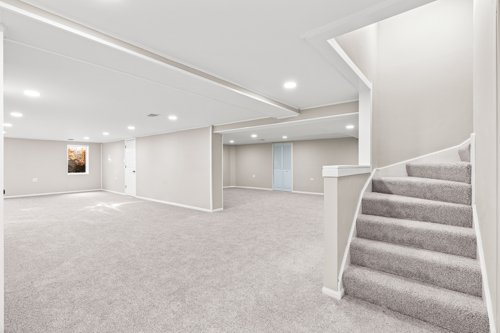 2500 Osage Drive Glenview, IL 60026 - Photo 60 of 77 a view of an empty room with stairs