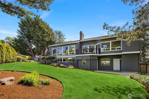 $2,089,000 | 20724 Northeast 142nd Street, Woodinville, WA 98077
