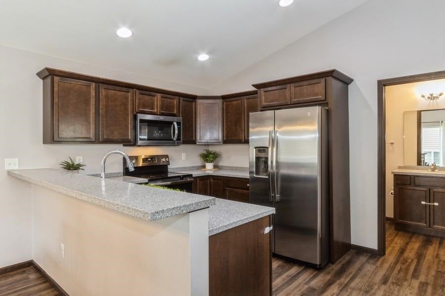 480 RJ Drive Tiffin, IA 52340 - Photo 8 of 27 Gallery Image 8