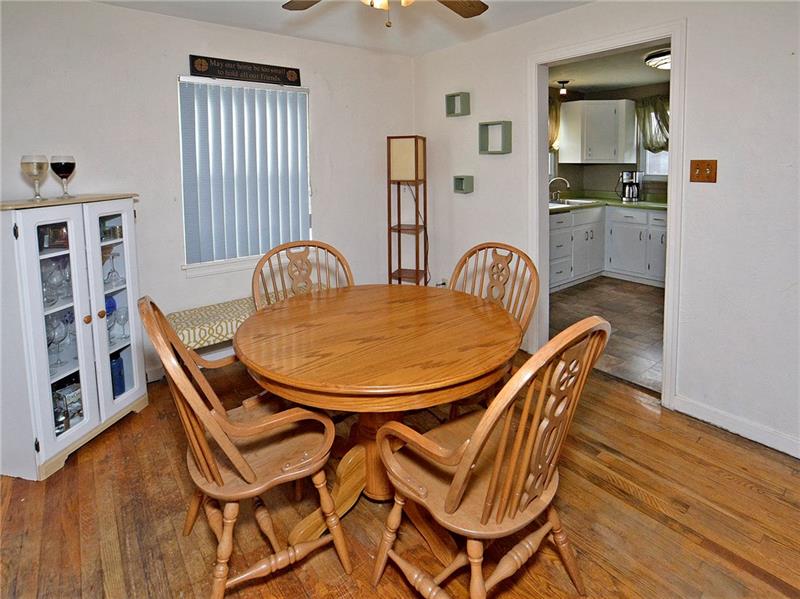 447 Agnew Road Jeannette, PA 15644 - Photo 8 of 23 Dining room