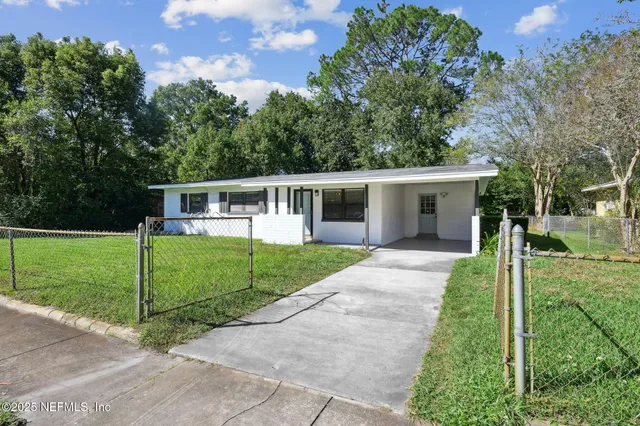 $220,000 | 4718 Redstone Drive, Jacksonville, FL 32210