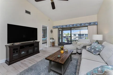 $269,000 | 347 Coldeway Drive, Unit G6, Punta Gorda, FL 33950