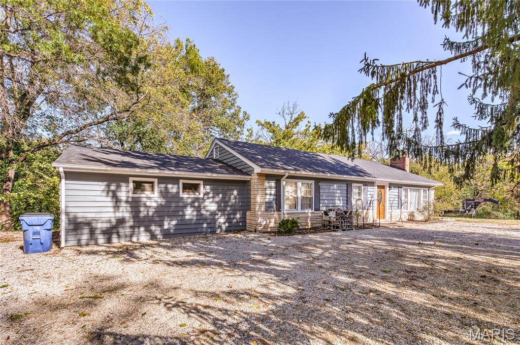 16460 Old Jamestown Road Florissant, MO 63034 - Photo 23 of 26