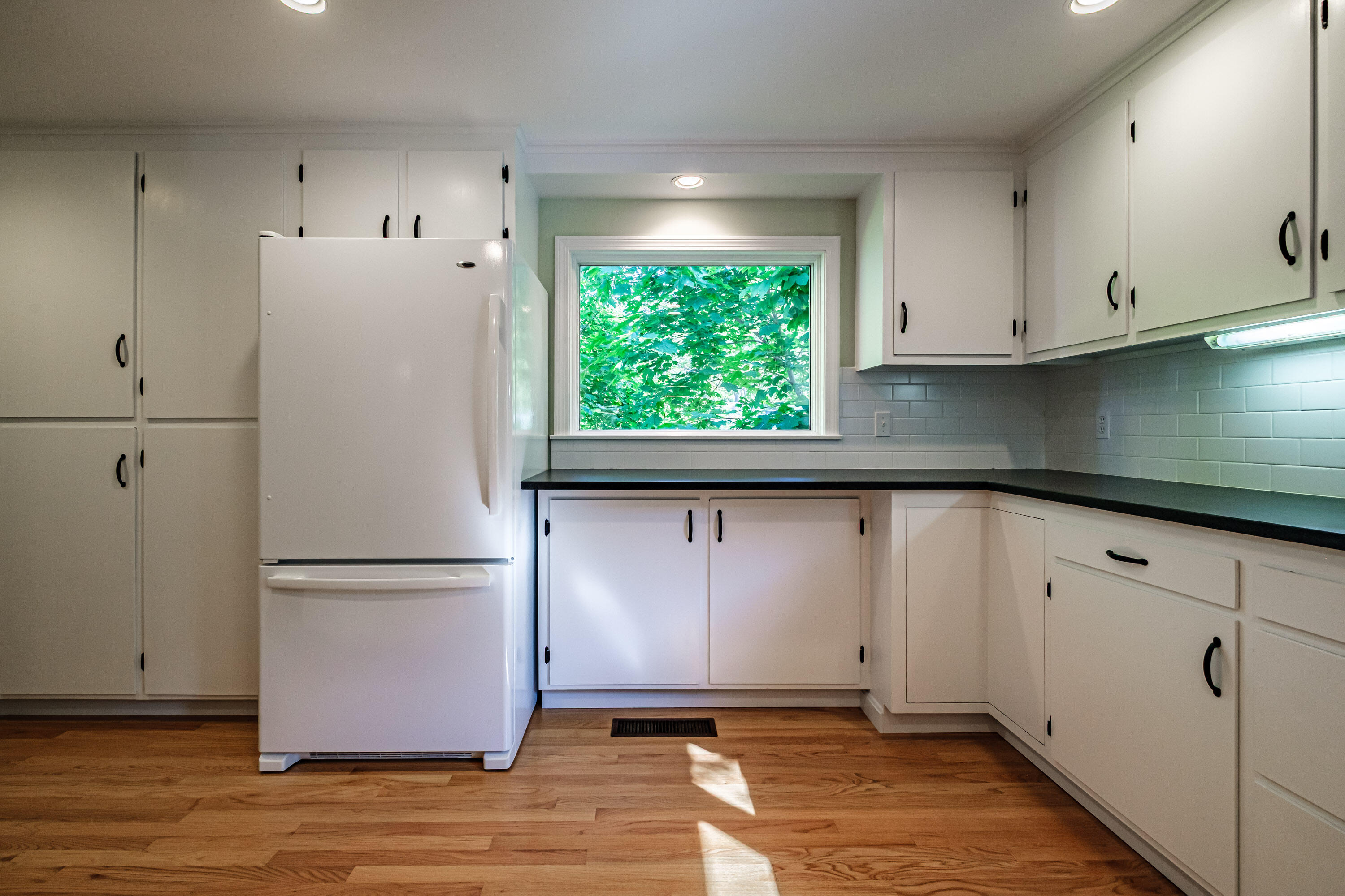 5 High Bluff Road Cape Elizabeth, ME 04107 - Photo 20 of 75 20250611gp-60022