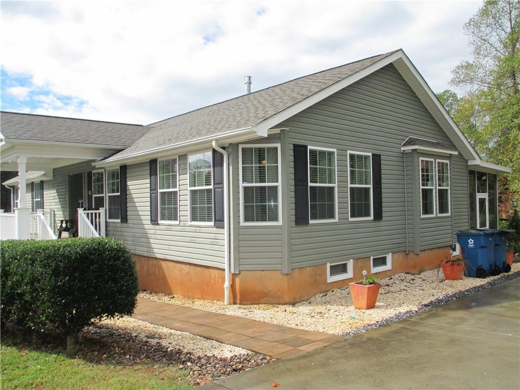 4249 Lee Cline Road Conover, NC 28613 - Photo 3 of 31 Gallery Image 3