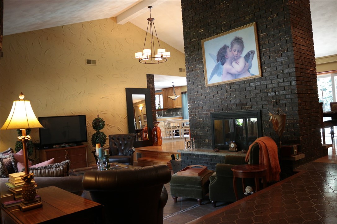 10 Burlingame Road Smithfield, RI 02917 - Photo 15 of 40 Gallery Image 15