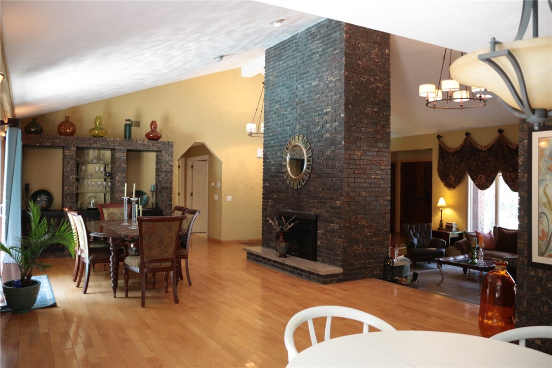 10 Burlingame Road Smithfield, RI 02917 - Photo 17 of 40 Gallery Image 17