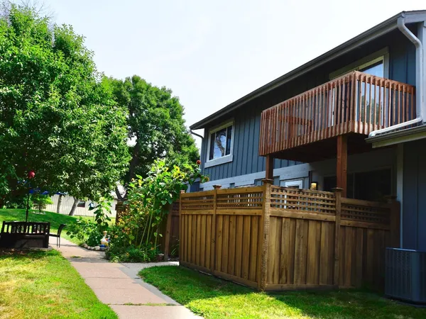 $239,900 | 110956 Von Hertzen Circle, Unit 56, Chaska, MN 55318