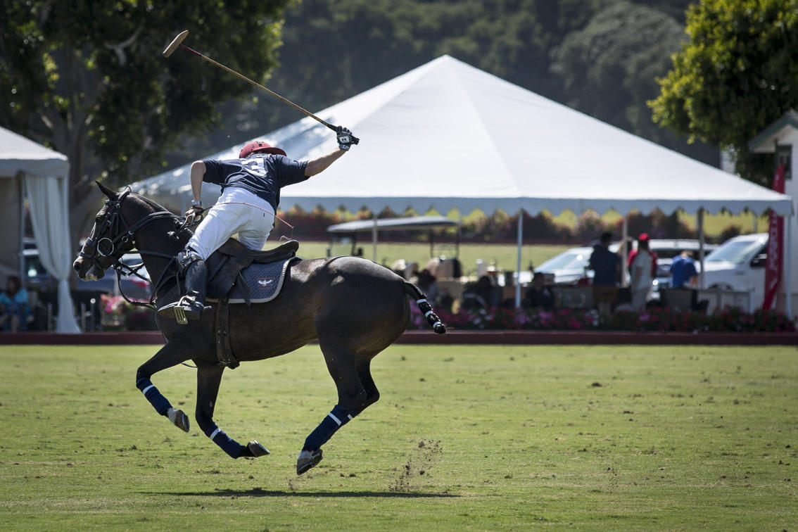 3375 Foothill Road, Unit 213 Carpinteria, CA 93013 - Photo 24 of 25 a view of a swimming pool and outdoor space