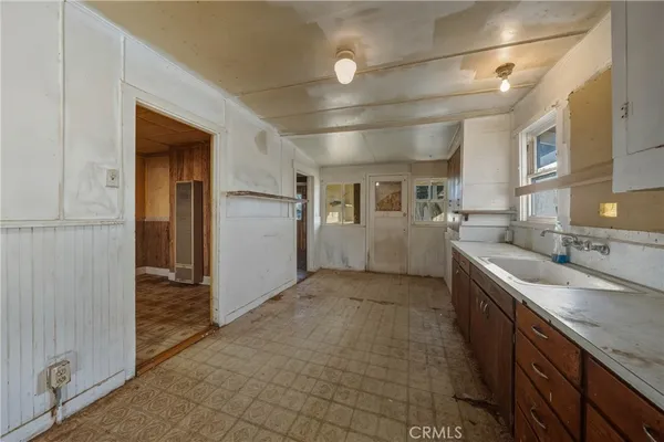 $225,000 | 3527 Highway 20, Nice, CA 95464
