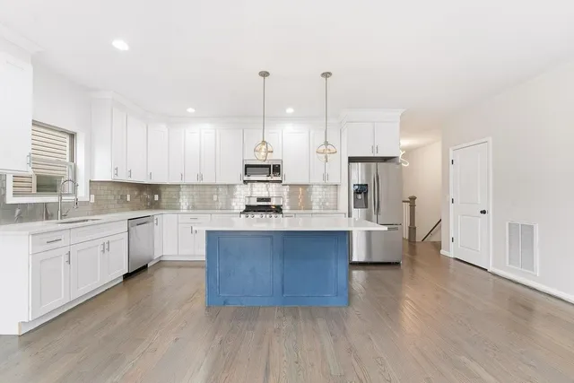 $3,800 | 5103 Meadowview Avenue, Unit 1, North Bergen, NJ 07047