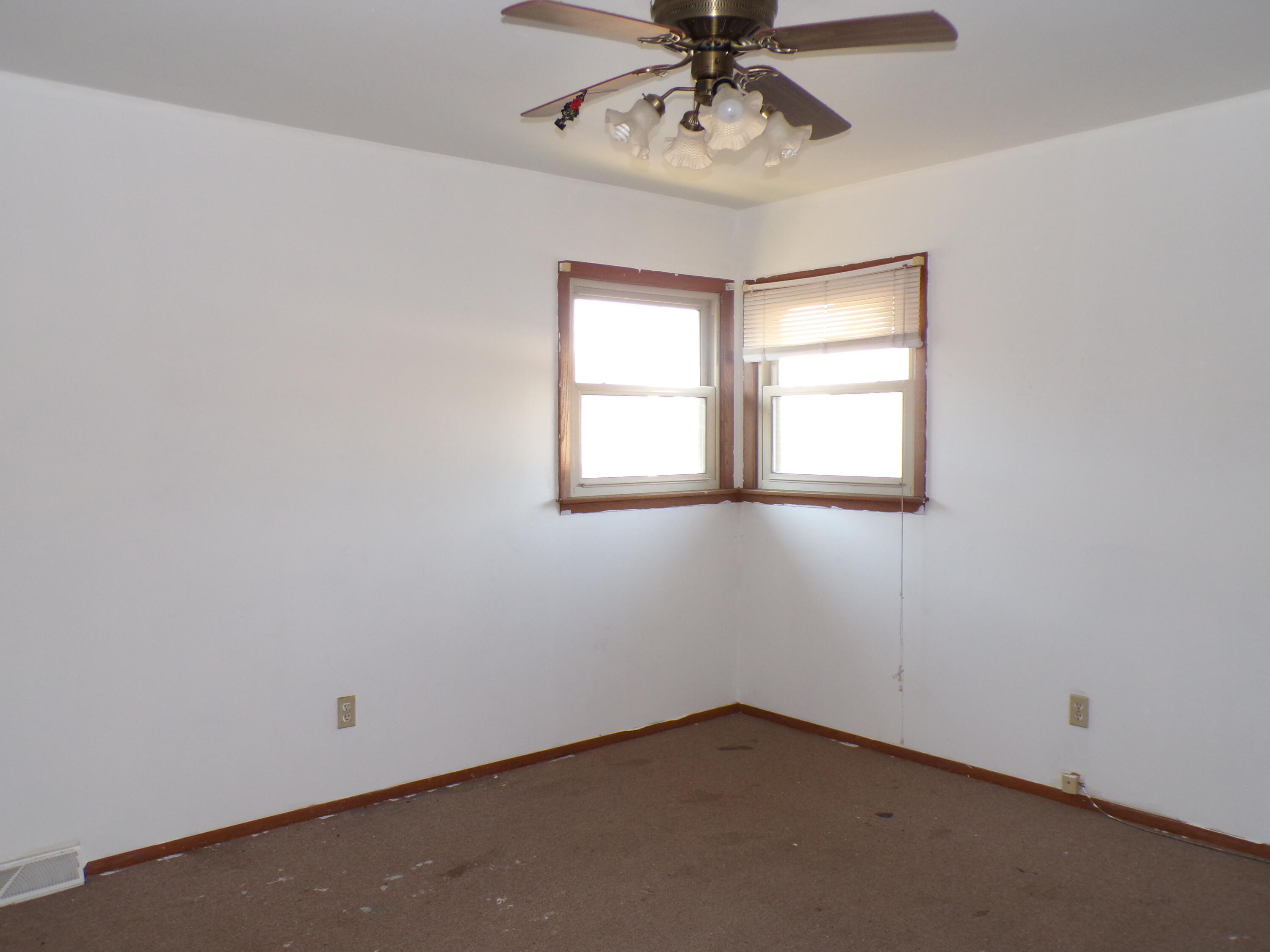 3950 North 68th Street, Unit 3952 Milwaukee, WI 53216 - Photo 29 of 64 100_0161