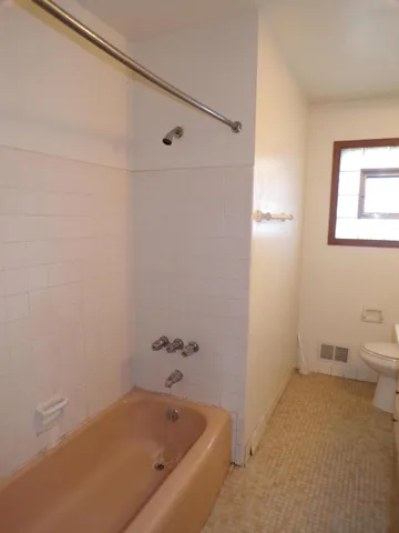 $323,500 | 3950 North 68th Street, Unit 3952, Milwaukee, WI 53216