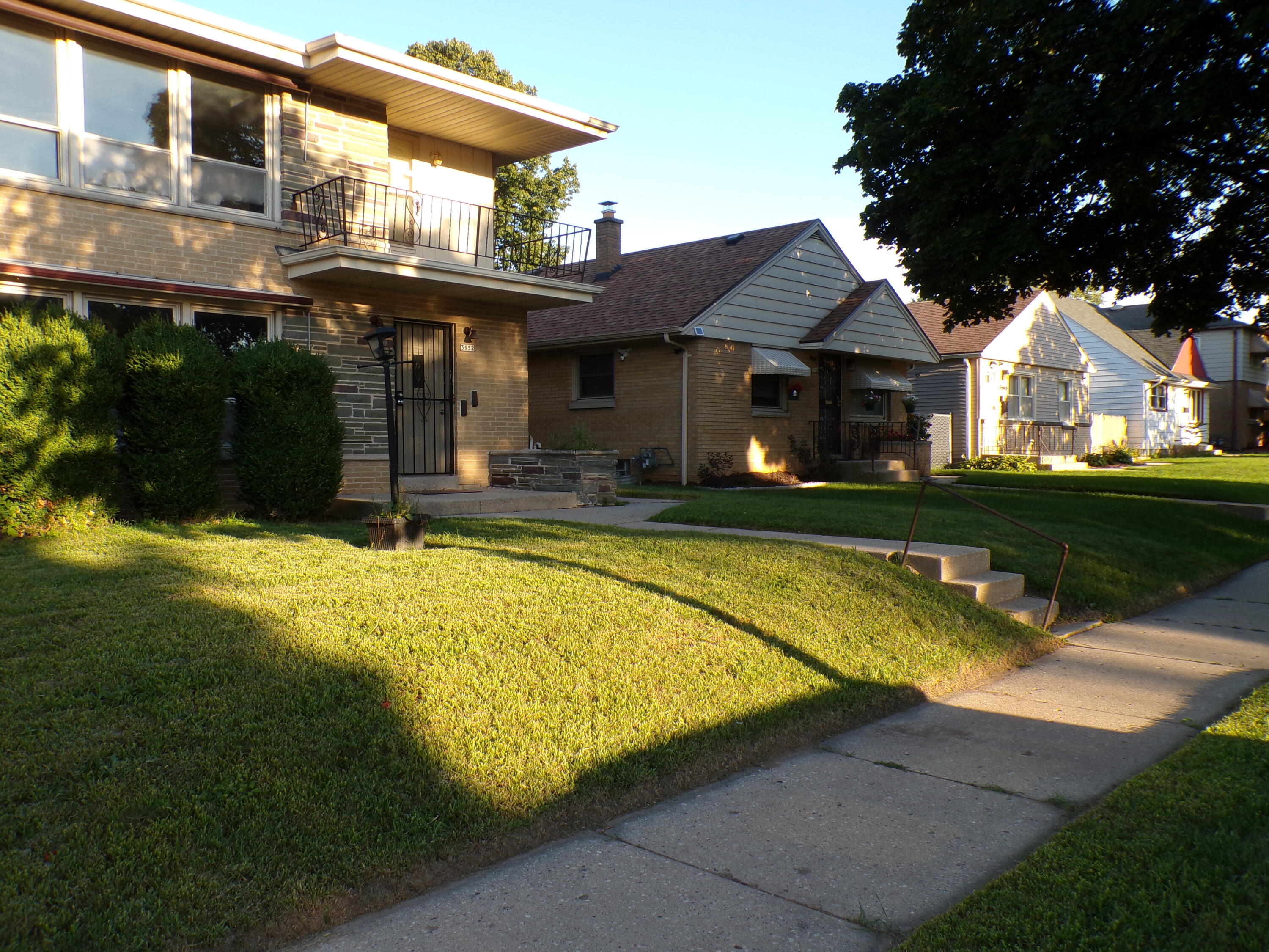 3950 North 68th Street, Unit 3952 Milwaukee, WI 53216 - Photo 8 of 64 100_0202