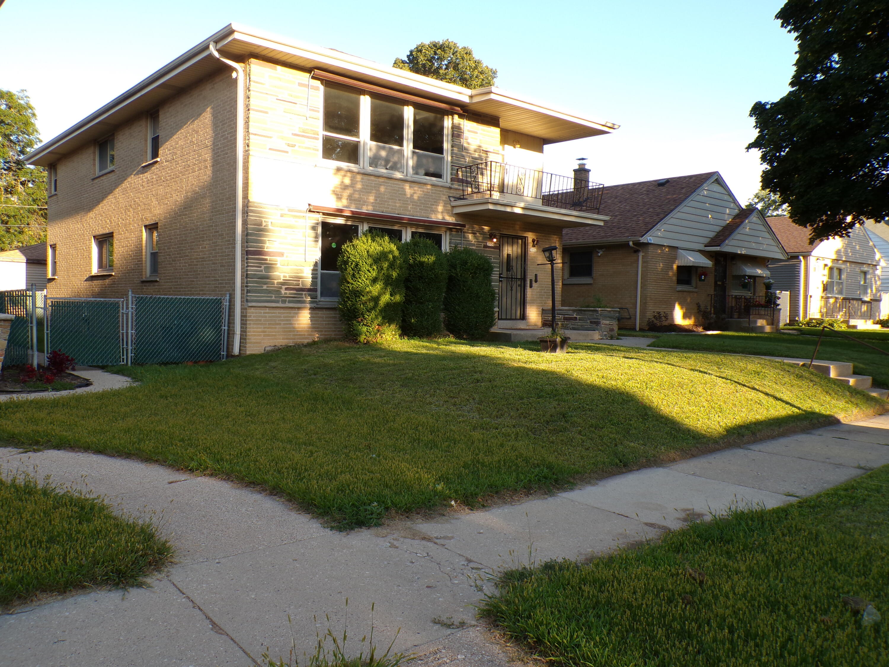 3950 North 68th Street, Unit 3952 Milwaukee, WI 53216 - Photo 9 of 64 100_0203