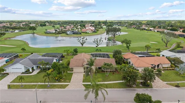 $997,500 | 1203 Foxfire Lane, Naples, FL 34104