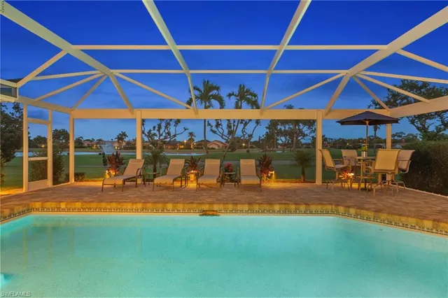 $997,500 | 1203 Foxfire Lane, Naples, FL 34104