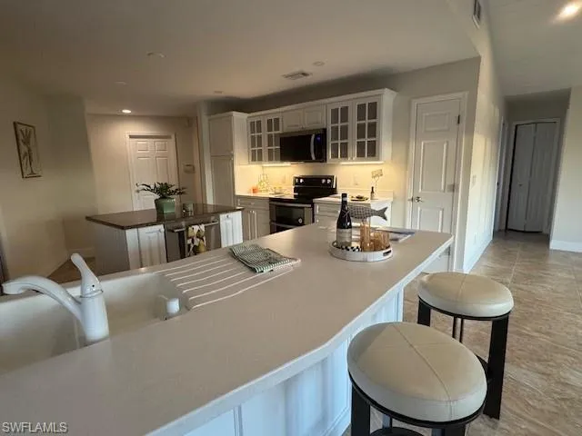 $997,500 | 1203 Foxfire Lane, Naples, FL 34104