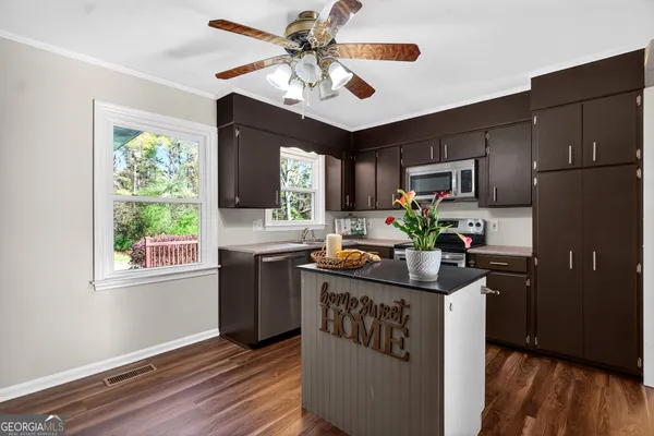 $399,000 | 217 Baywood Circle, LaGrange, GA 30240