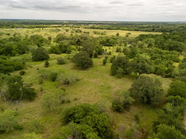 $95,000 | 2 County Road 159, Riesel, TX 76682