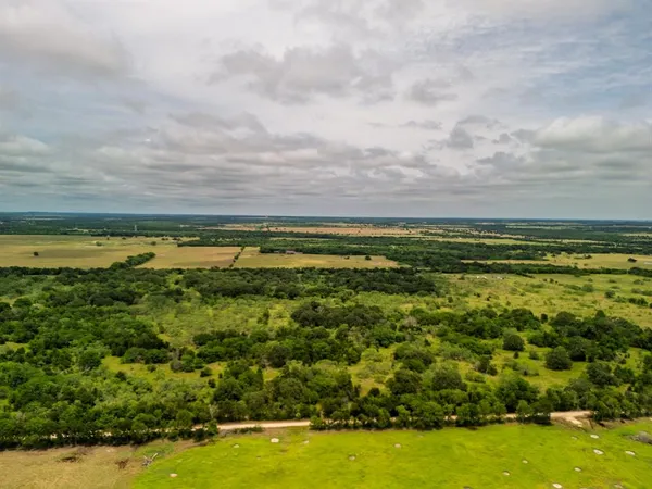 $95,000 | 2 County Road 159, Riesel, TX 76682