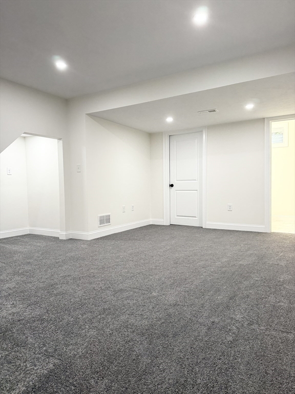 26 Marlyn Road Billerica, MA 01821 - Photo 21 of 36 an empty room with an entryway