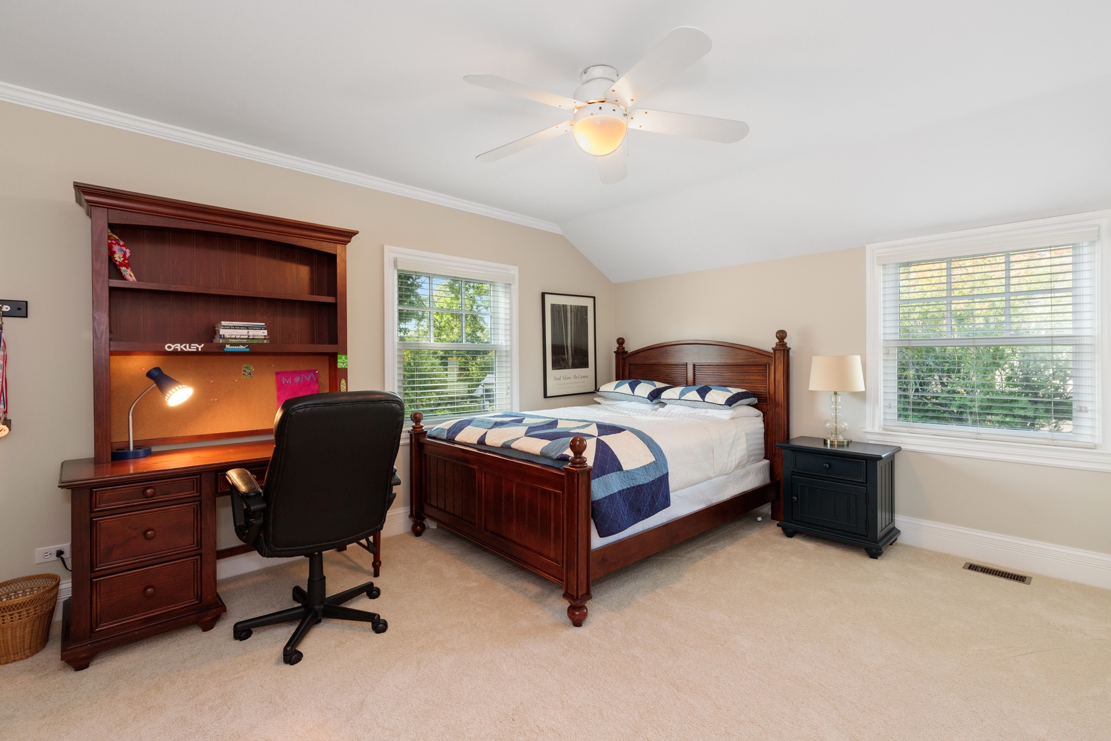 1166 Inverlieth Road Lake Forest, IL 60045 - Photo 20 of 35