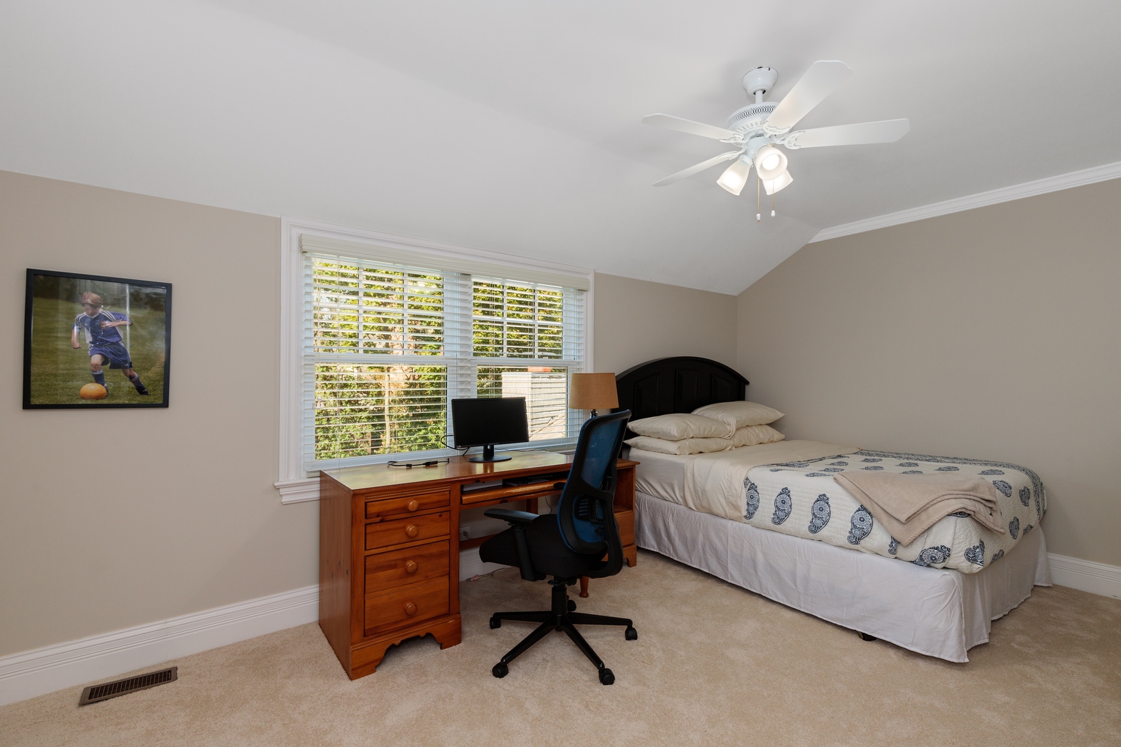 1166 Inverlieth Road Lake Forest, IL 60045 - Photo 22 of 35