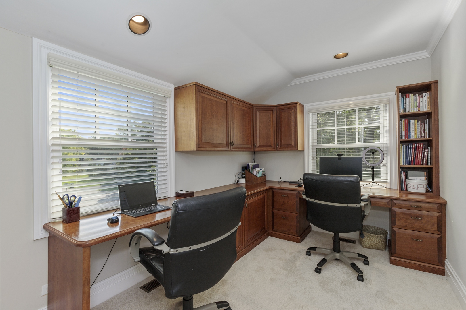 1166 Inverlieth Road Lake Forest, IL 60045 - Photo 23 of 35