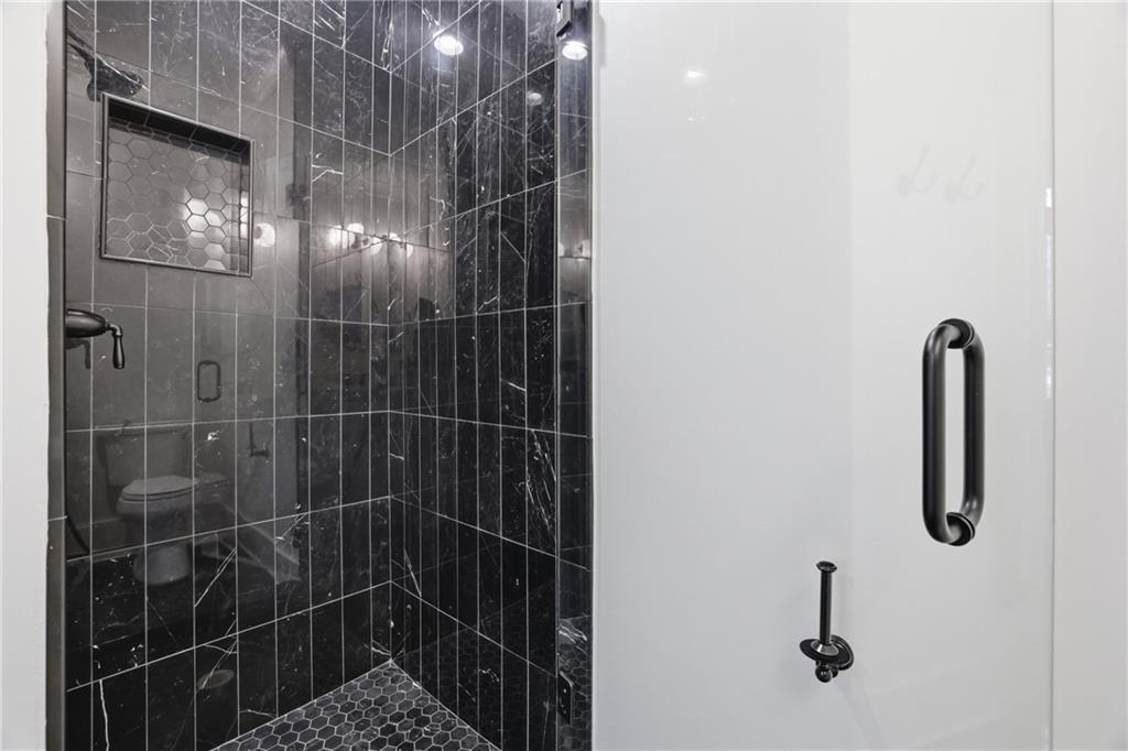 773 Lenox Lane Atlanta, GA 30324 - Photo 11 of 54