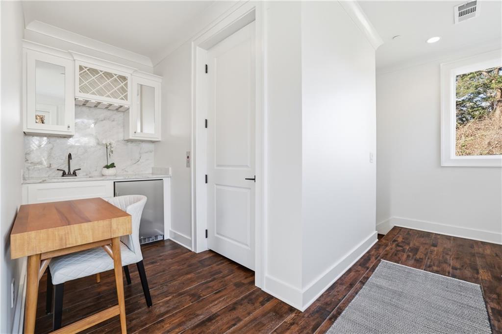 773 Lenox Lane Atlanta, GA 30324 - Photo 33 of 54