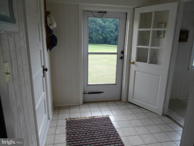 23376 Grampton Road Clements, MD 20624 - Photo 3 of 23 Interior (General)
