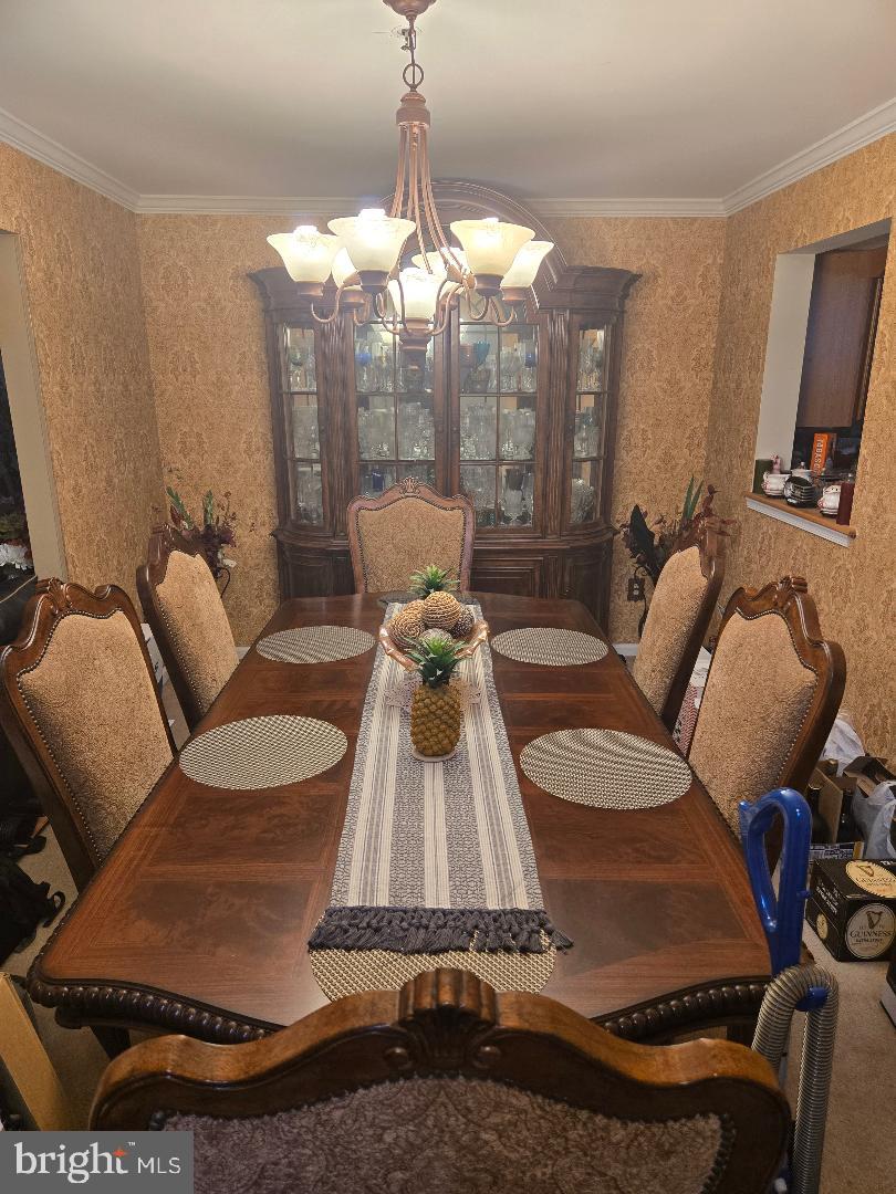 12112 Apache Tears Circle Laurel, MD 20708 - Photo 9 of 26 Dinning room.
