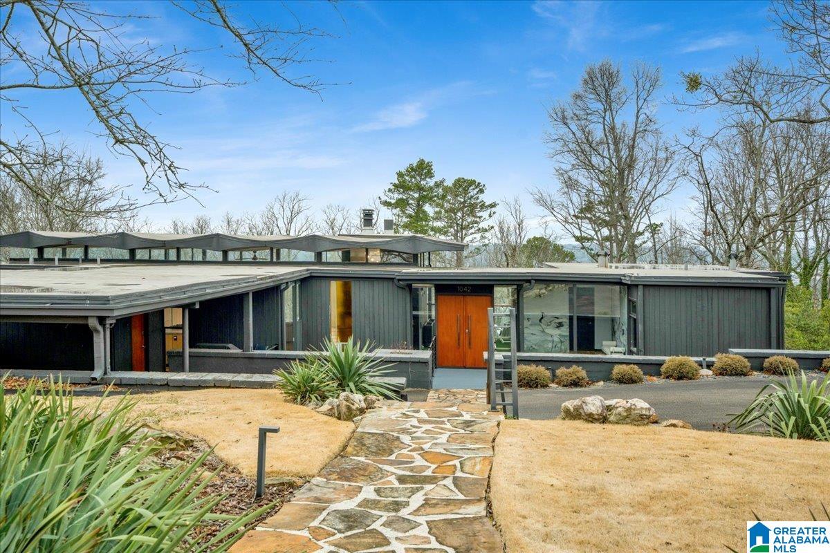 1042 Shades Crest Road Birmingham, AL 35226 - Photo 4 of 80