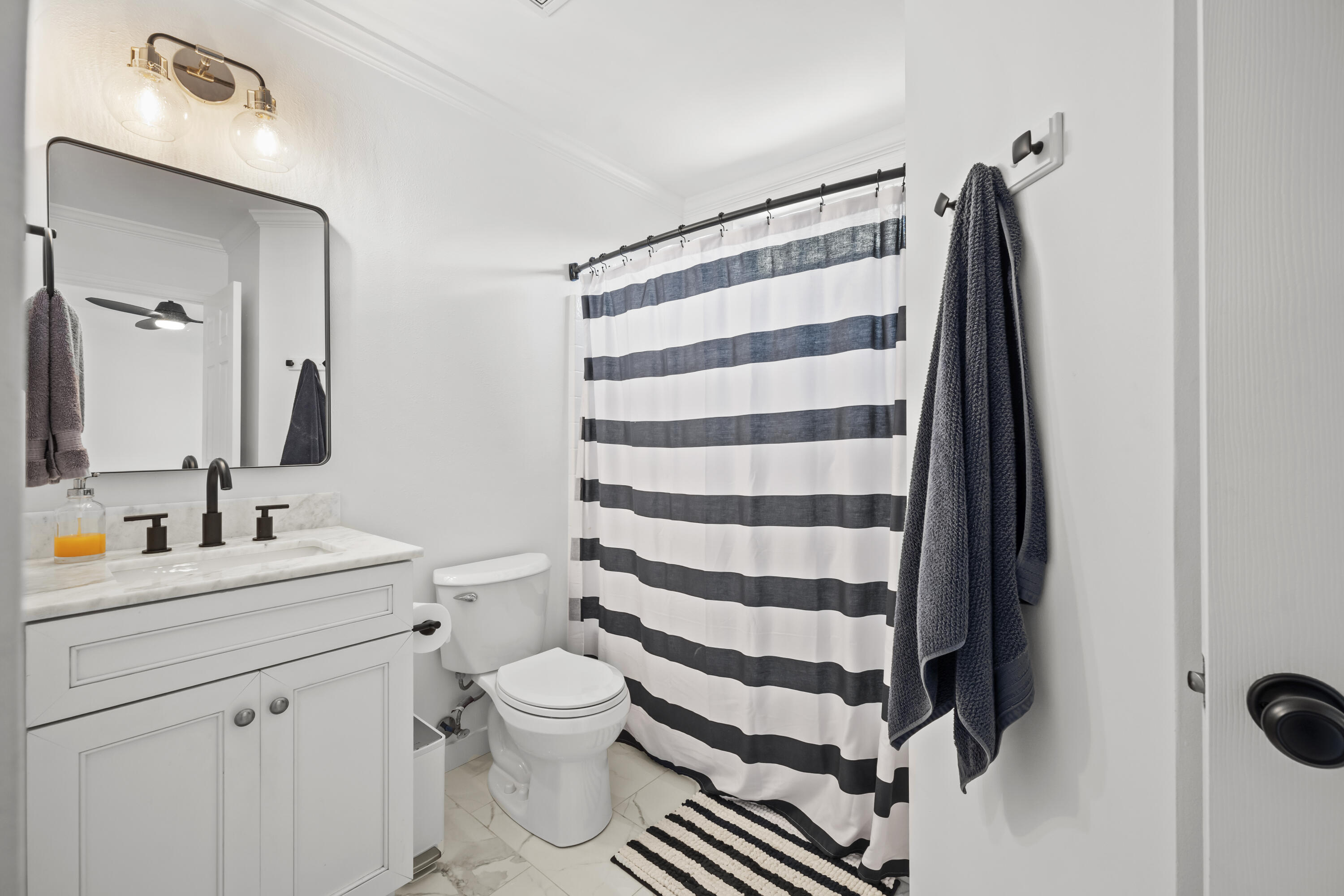 1676 Jorrington Street Mount Pleasant, SC 29466 - Photo 23 of 36 P1070644