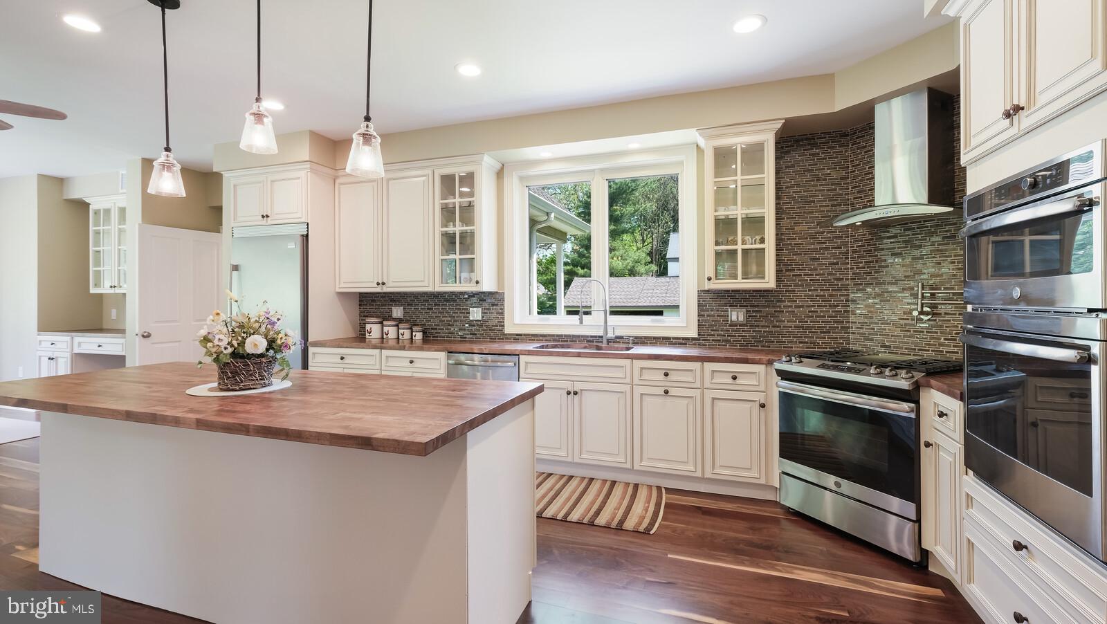 224 Moredon Road Huntingdon Valley, PA 19006 - Photo 37 of 82 Gallery Image 37