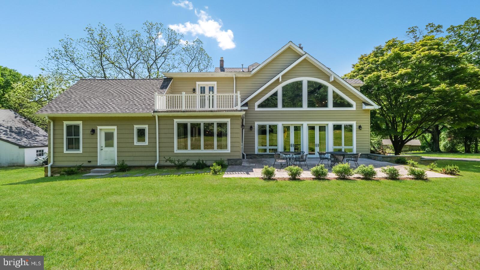 224 Moredon Road Huntingdon Valley, PA 19006 - Photo 6 of 82 Gallery Image 6