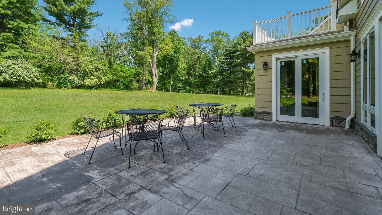 224 Moredon Road Huntingdon Valley, PA 19006 - Photo 9 of 82 Gallery Image 9