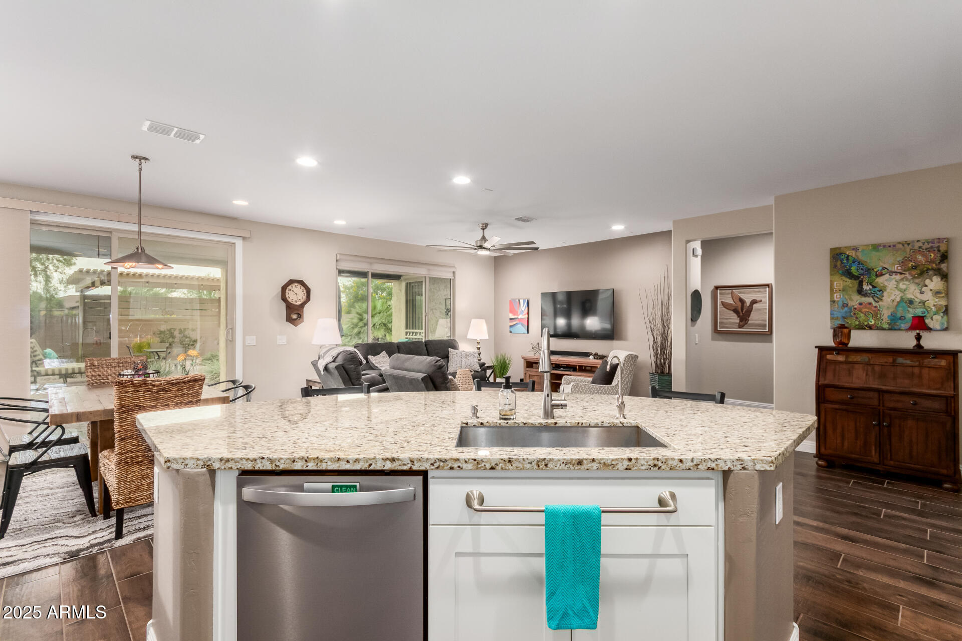 7811 West Silver Spring Way Florence, AZ 85132 - Photo 11 of 66 13 - Silver Spring