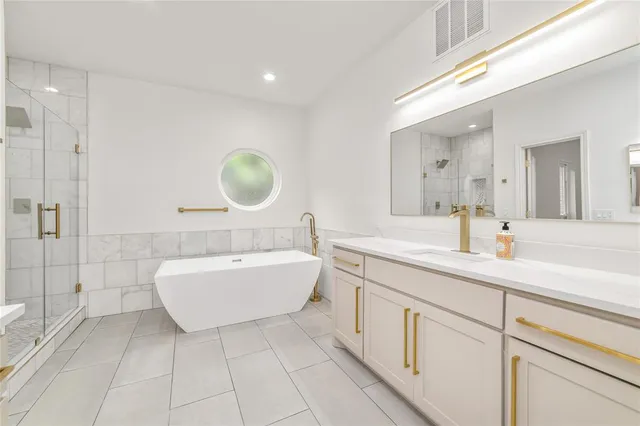 $645,000 | 2049 Belgium Drive, Plano, TX 75025